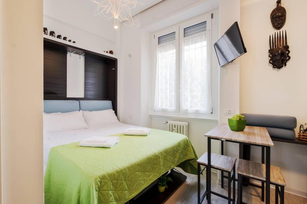 ℒovely & ℰlegant Studio Next To Duomo/Missori Milan Exterior photo