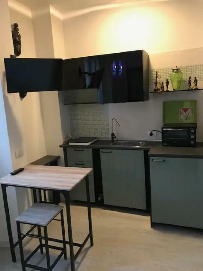 ℒovely & ℰlegant Studio Next To Duomo/Missori Milan Exterior photo